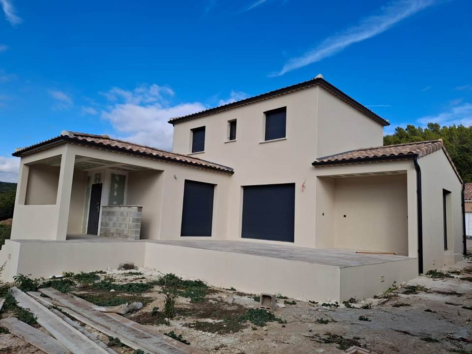 5 erreurs qui font exploser le budget d’une maison individuelle